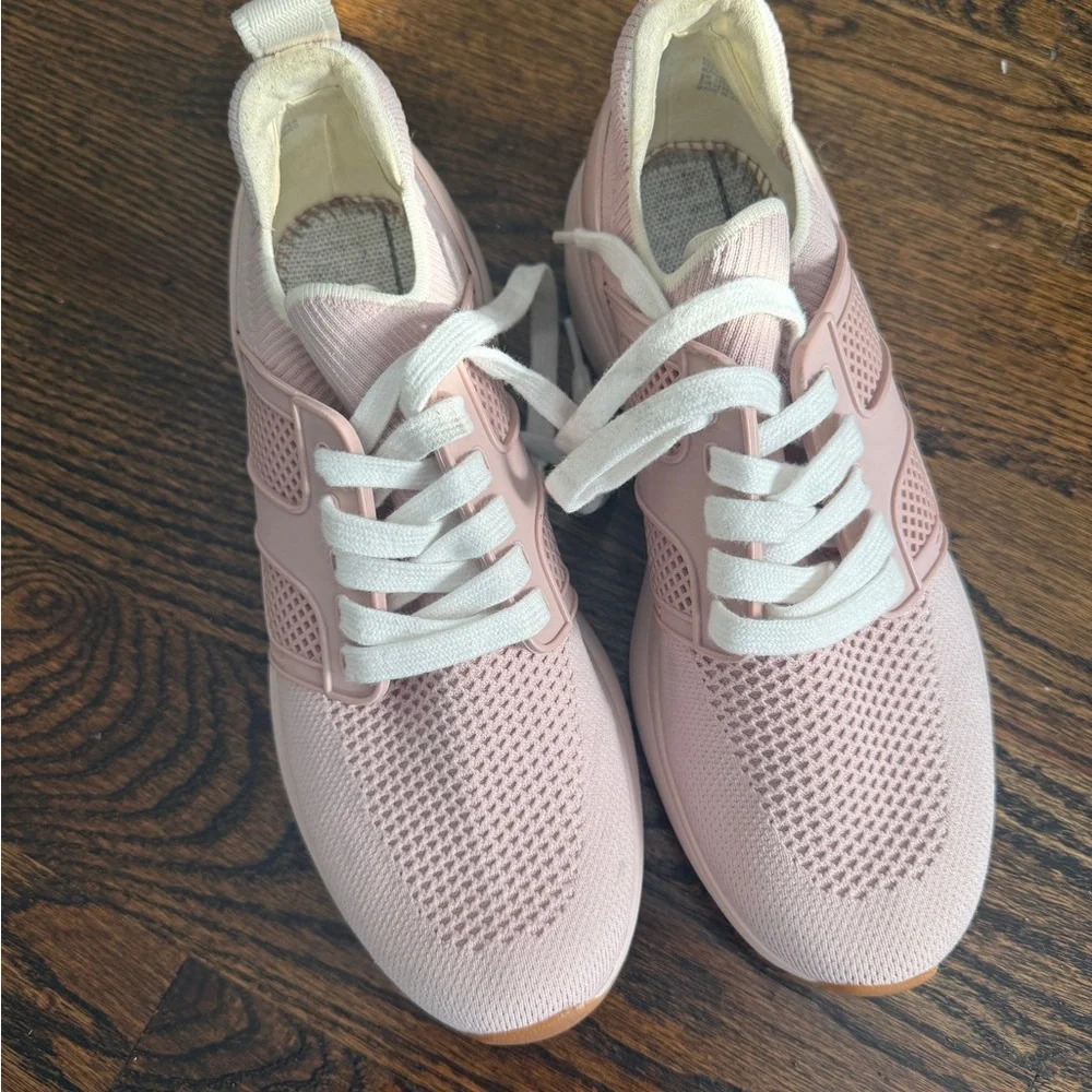 Tory Burch T Sock Runner- Circular Knit-Double Knit in Meadowsweet (Pink) Size 8